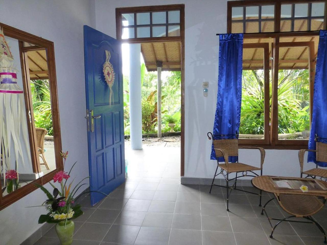 Sananda Bungalow Lovina Екстериор снимка