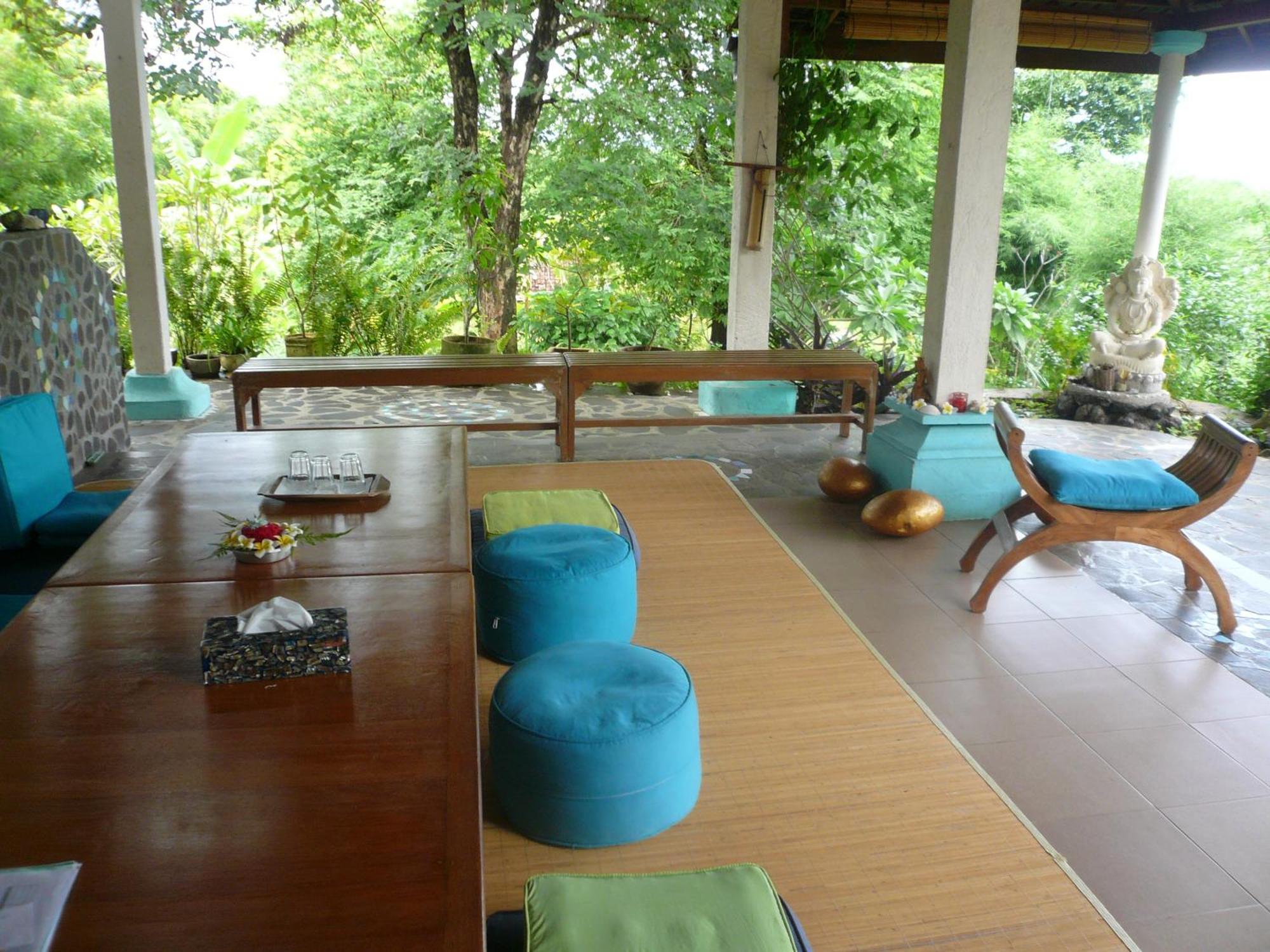 Sananda Bungalow Lovina Екстериор снимка