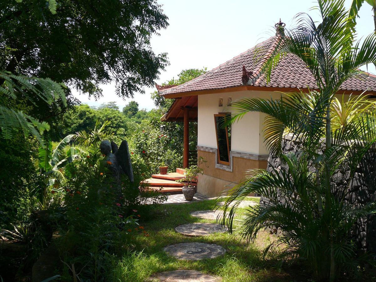 Sananda Bungalow Lovina Стая снимка