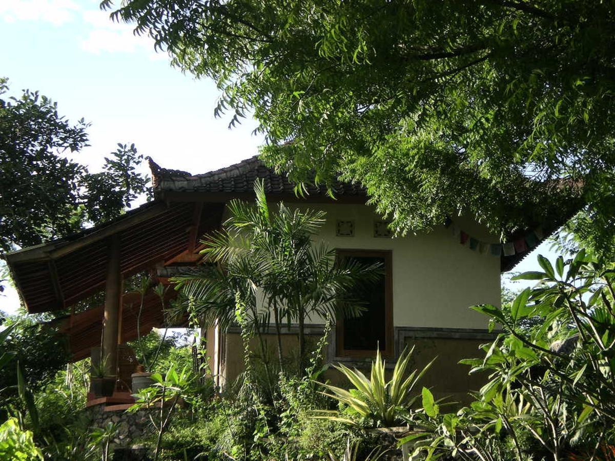 Sananda Bungalow Lovina Стая снимка