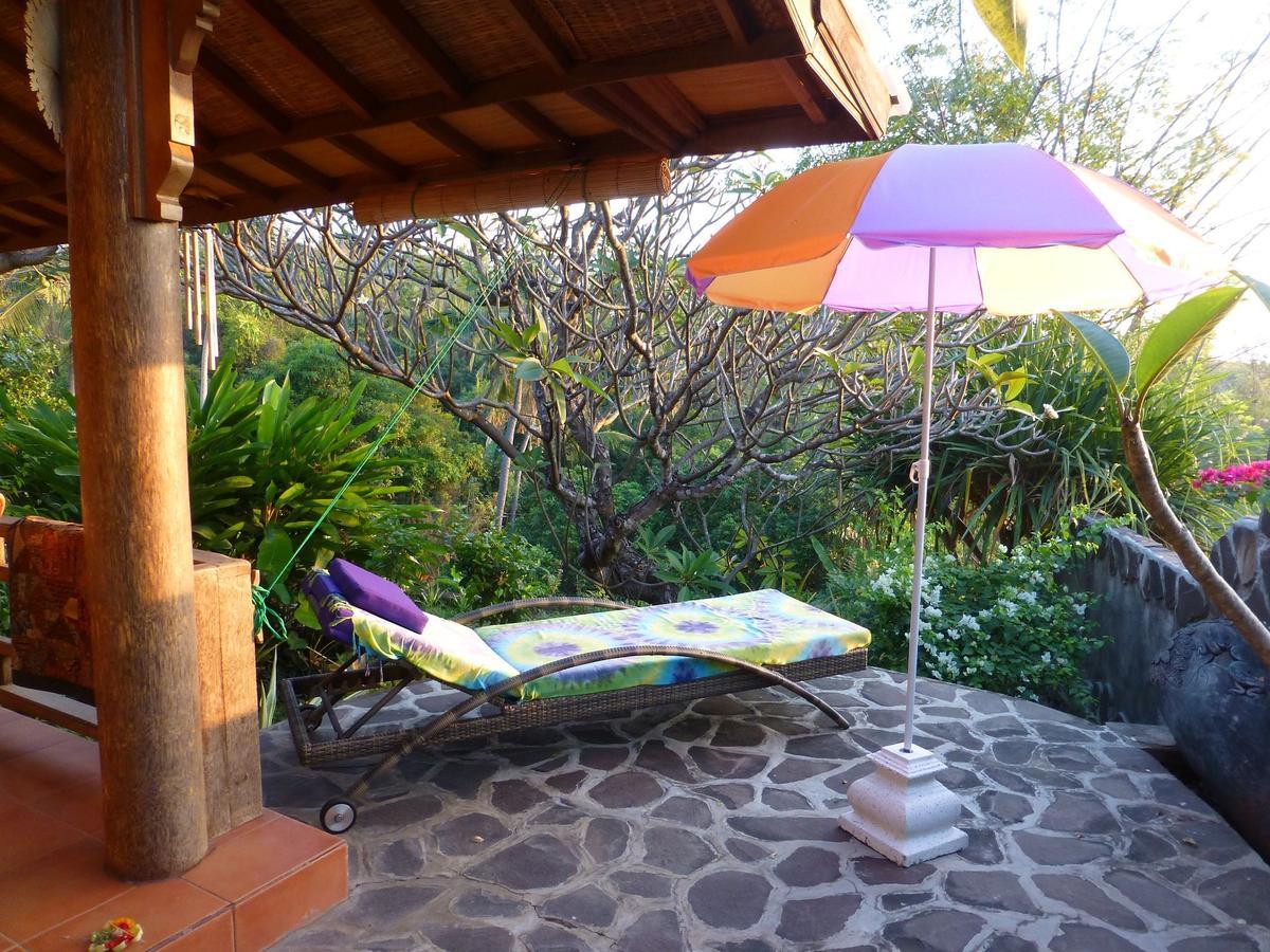 Sananda Bungalow Lovina Стая снимка